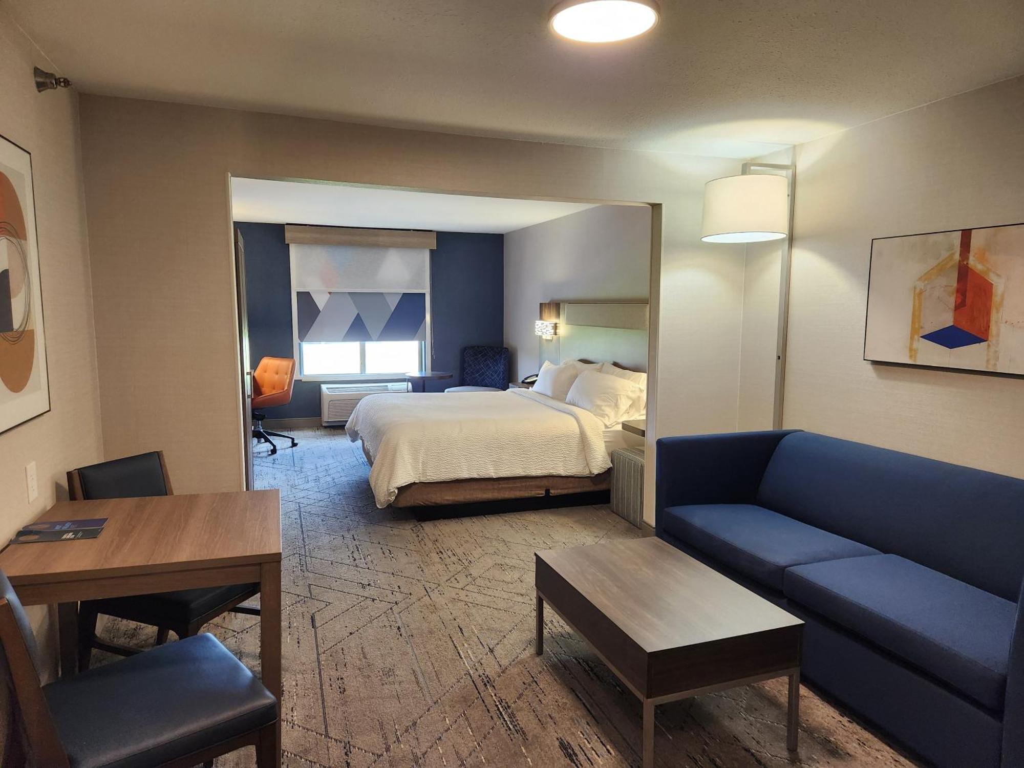 Holiday Inn Express Hotel & Suites Crawfordsville By Ihg Экстерьер фото