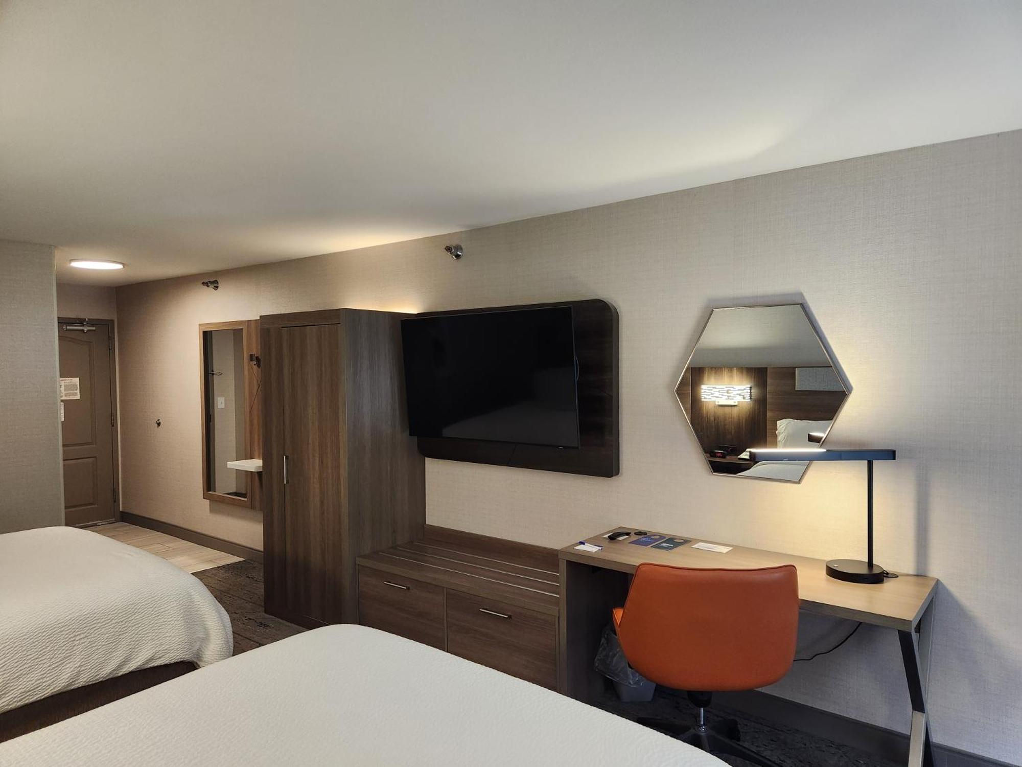 Holiday Inn Express Hotel & Suites Crawfordsville By Ihg Экстерьер фото