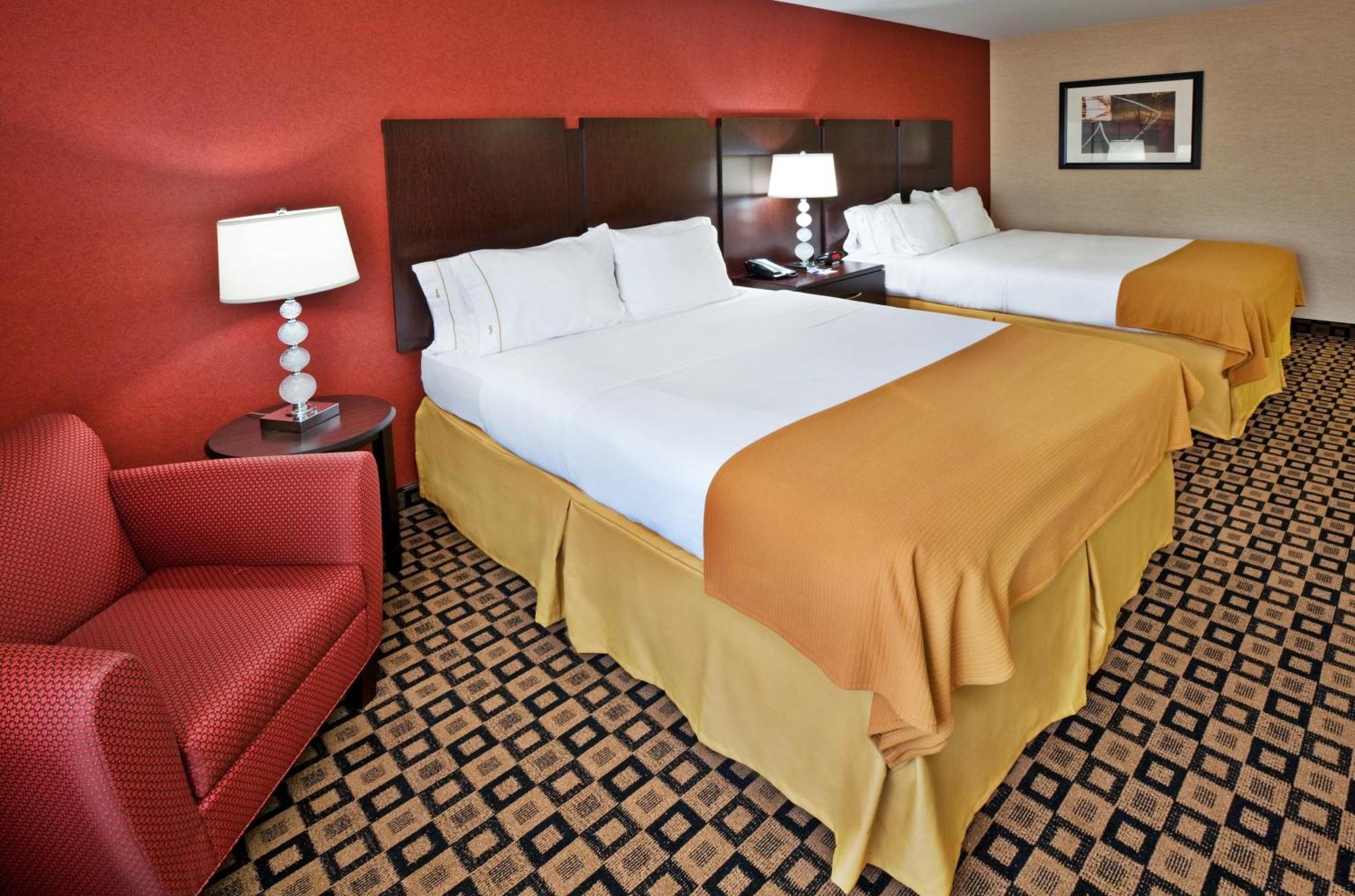 Holiday Inn Express Hotel & Suites Crawfordsville By Ihg Экстерьер фото